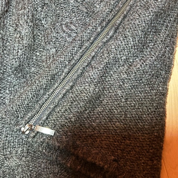 Exgirlfriend sweater grey size large - Picture 3 of 5